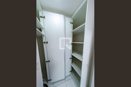 Apartamento à venda com 111m², 3 quartos e 3 vagas Apartamento à venda com 111m², 3 quartos e 3 vagasQuarto de serviço