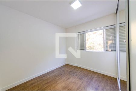 Apartamento à venda com 111m², 3 quartos e 3 vagas Apartamento à venda com 111m², 3 quartos e 3 vagasQuarto 2