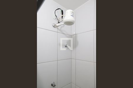 Casa para alugar com 107m², 2 quartos e 1 vaga Casa para alugar com 107m², 2 quartos e 1 vagaBanheiro social