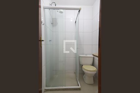 Casa para alugar com 107m², 2 quartos e 1 vaga Casa para alugar com 107m², 2 quartos e 1 vagaBanheiro social