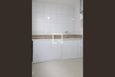 Casa para alugar com 107m², 2 quartos e 1 vaga Casa para alugar com 107m², 2 quartos e 1 vagaCozinha