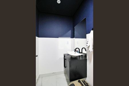 Casa à venda com 164m², 2 quartos e 2 vagasBanheiro da Suíte 1