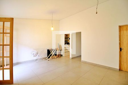 Casa à venda com 164m², 2 quartos e 2 vagasSuíte 2