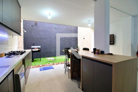 Casa à venda com 164m², 2 quartos e 2 vagasCozinha
