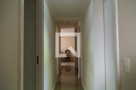 Apartamento à venda com 101m², 3 quartos e 1 vagaCorredor