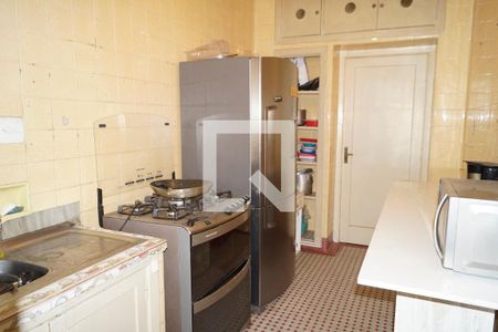 Apartamento à venda com 100m², 2 quartos e sem vaga Apartamento à venda com 100m², 2 quartos e sem vagaCozinha e Área de Serviço