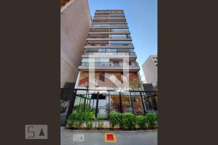 Studio à venda com 30m², 1 quarto e 1 vaga Studio à venda com 30m², 1 quarto e 1 vagaFachada