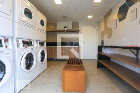 Studio à venda com 30m², 1 quarto e 1 vaga Studio à venda com 30m², 1 quarto e 1 vagaÁrea comum - Lavanderia