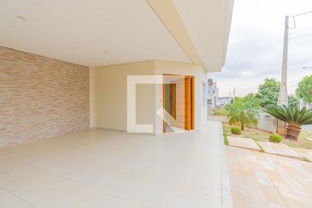 Garagem de casa de condomínio para alugar com 4 quartos, 318m² em Swiss Park, Campinas