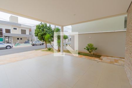 Garagem de casa de condomínio para alugar com 4 quartos, 318m² em Swiss Park, Campinas