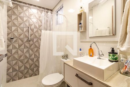 Casa à venda com 159m², 3 quartos e 2 vagasBanheiro 01 da Suíte