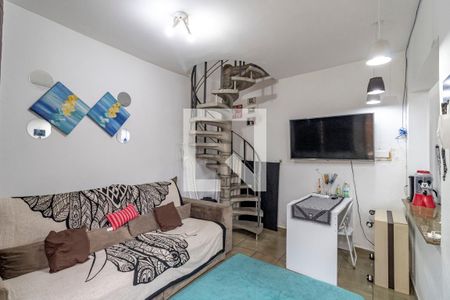 Casa à venda com 159m², 3 quartos e 2 vagasEdícula - Sala