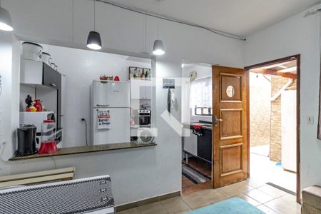 Casa à venda com 159m², 3 quartos e 2 vagasEdícula - Sala