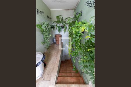 Casa à venda com 700m², 3 quartos e 6 vagasCorredor Lateral