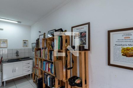 Casa à venda com 700m², 3 quartos e 6 vagasLavanderia