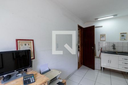 Casa à venda com 700m², 3 quartos e 6 vagasLavanderia