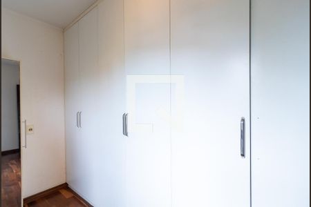 Casa à venda com 700m², 3 quartos e 6 vagasQuarto 2