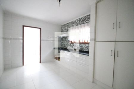 Casa à venda com 150m², 4 quartos e 1 vagacozinha
