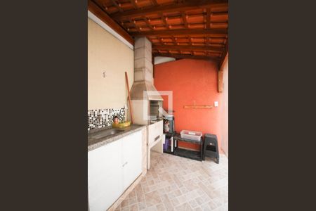 Casa à venda com 150m², 4 quartos e 1 vagachurrasqueira