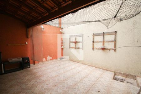 Casa à venda com 150m², 4 quartos e 1 vagachurrasqueira