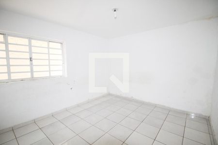 Casa à venda com 150m², 4 quartos e 1 vagaquarto casa 2