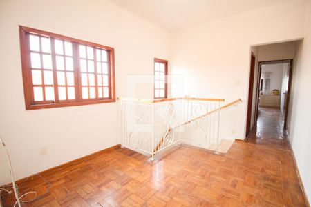 Casa à venda com 150m², 4 quartos e 1 vagahall
