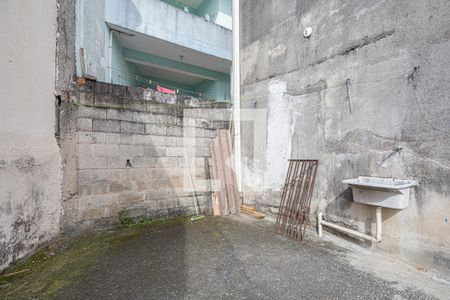 Área de Serviço de casa para alugar com 1 quarto, 40m² em Vila Menk, Osasco