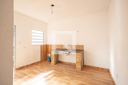 Cozinha de casa para alugar com 1 quarto, 40m² em Vila Menk, Osasco