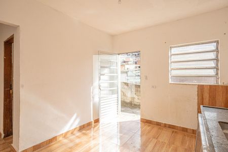 Cozinha de casa para alugar com 1 quarto, 40m² em Vila Menk, Osasco
