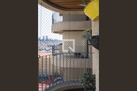 Sacada de apartamento para alugar com 2 quartos, 58m² em Vila Mangalot, São Paulo