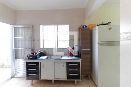 Casa à venda com 320m², 6 quartos e 2 vagas Casa à venda com 320m², 6 quartos e 2 vagasCozinha