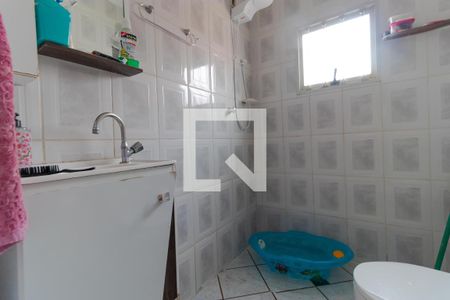 Casa à venda com 320m², 6 quartos e 2 vagas Casa à venda com 320m², 6 quartos e 2 vagasBanheiro 02 (Casa 02)