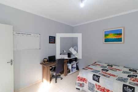 Casa à venda com 320m², 6 quartos e 2 vagas Casa à venda com 320m², 6 quartos e 2 vagasQuarto 03