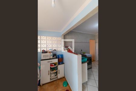 Casa à venda com 320m², 6 quartos e 2 vagas Casa à venda com 320m², 6 quartos e 2 vagasCozinha (Casa 02)