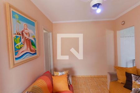 Casa à venda com 320m², 6 quartos e 2 vagas Casa à venda com 320m², 6 quartos e 2 vagasSala (Casa 02)