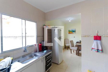 Casa à venda com 320m², 6 quartos e 2 vagas Casa à venda com 320m², 6 quartos e 2 vagasCozinha