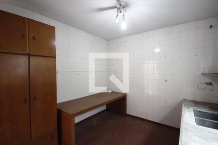 Casa à venda com 200m², 3 quartos e 3 vagasCozinha