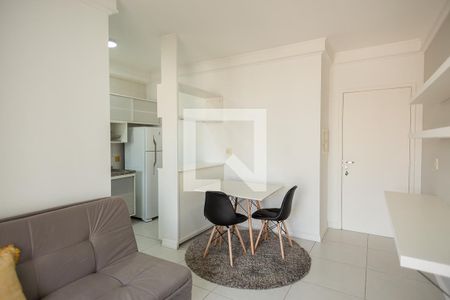 Sala de apartamento para alugar com 1 quarto, 40m² em Vila Pompéia, São Paulo
