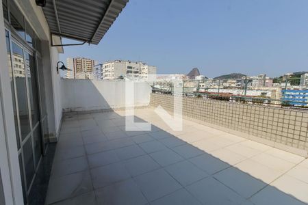 Apartamento à venda com 114m², 3 quartos e 1 vagaTerraço