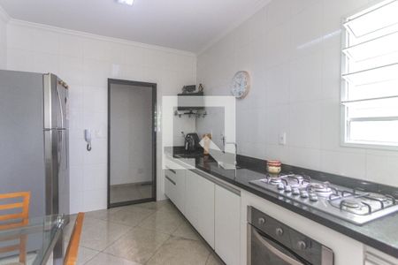 Apartamento à venda com 199m², 3 quartos e 2 vagas Apartamento à venda com 199m², 3 quartos e 2 vagasCozinha