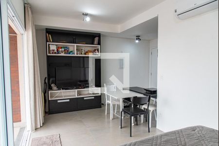 Sala/quarto de apartamento à venda com 1 quarto, 35m² em Vila Mariana, São Paulo