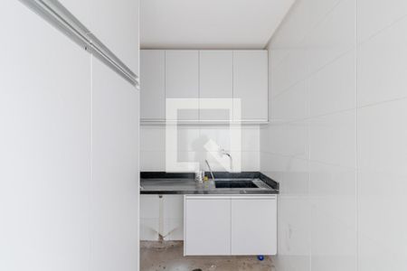 Casa à venda com 650m², 4 quartos e 4 vagas Casa à venda com 650m², 4 quartos e 4 vagasÁrea de Serviço