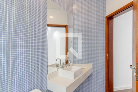 Casa à venda com 650m², 4 quartos e 4 vagas Casa à venda com 650m², 4 quartos e 4 vagasBanheiro da Suíte 3