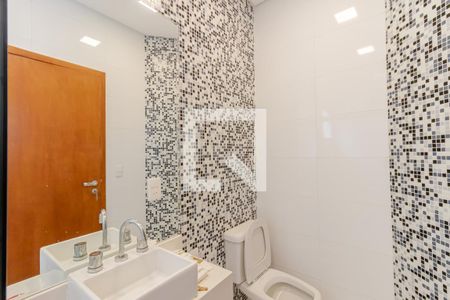 Casa à venda com 650m², 4 quartos e 4 vagas Casa à venda com 650m², 4 quartos e 4 vagasBanheiro da Suíte 2