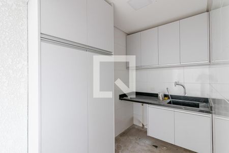 Casa à venda com 650m², 4 quartos e 4 vagas Casa à venda com 650m², 4 quartos e 4 vagasÁrea de Serviço