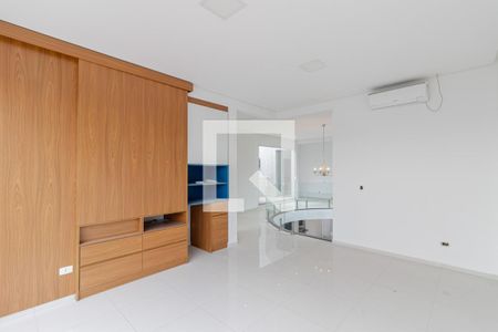 Casa à venda com 650m², 4 quartos e 4 vagas Casa à venda com 650m², 4 quartos e 4 vagasSala de Tv