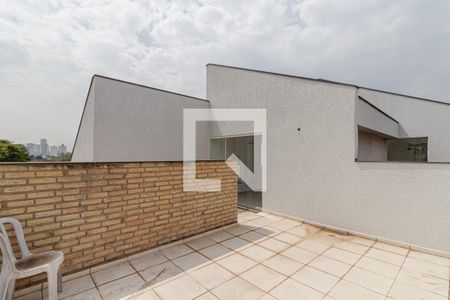Casa à venda com 650m², 4 quartos e 4 vagas Casa à venda com 650m², 4 quartos e 4 vagasTerraço