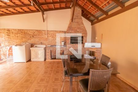 Casa à venda com 70m², 2 quartos e 2 vagasÁrea Externa