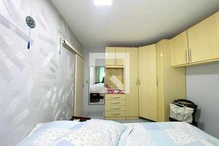 Casa à venda com 156m², 3 quartos e 2 vagasQuarto 2