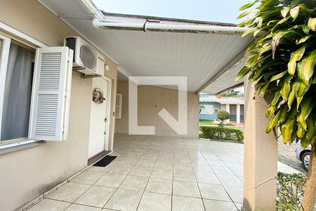 Casa à venda com 156m², 3 quartos e 2 vagasÁrea 